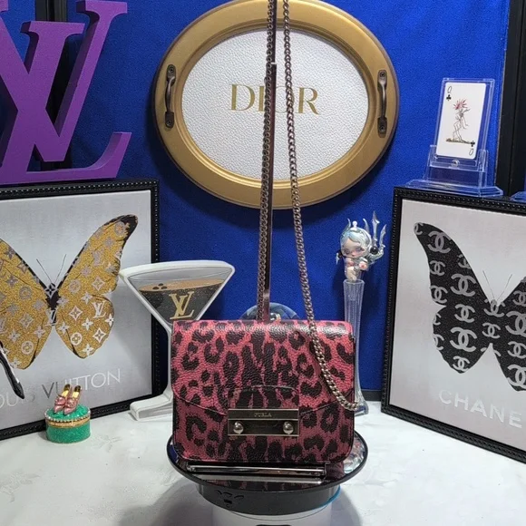 Furla Julia Mini Pink And Black Leopard Printed Leather Clutch/Crossbody 🔥 - Picture 3 of 14